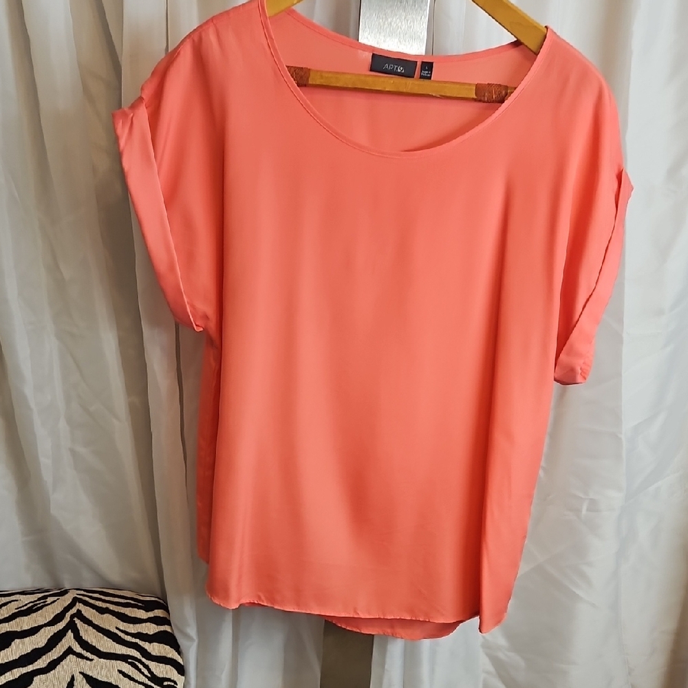 Apt. 9 Women's Vibrant Coral Short Sleeve Top
